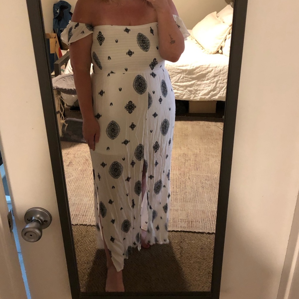Flowy white summer dress - Picture 5 of 5